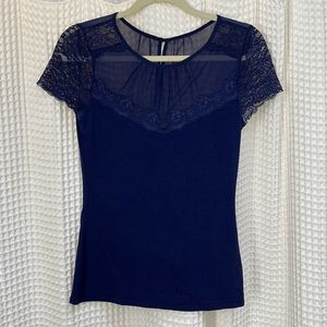 Women’s size small navy blue top express